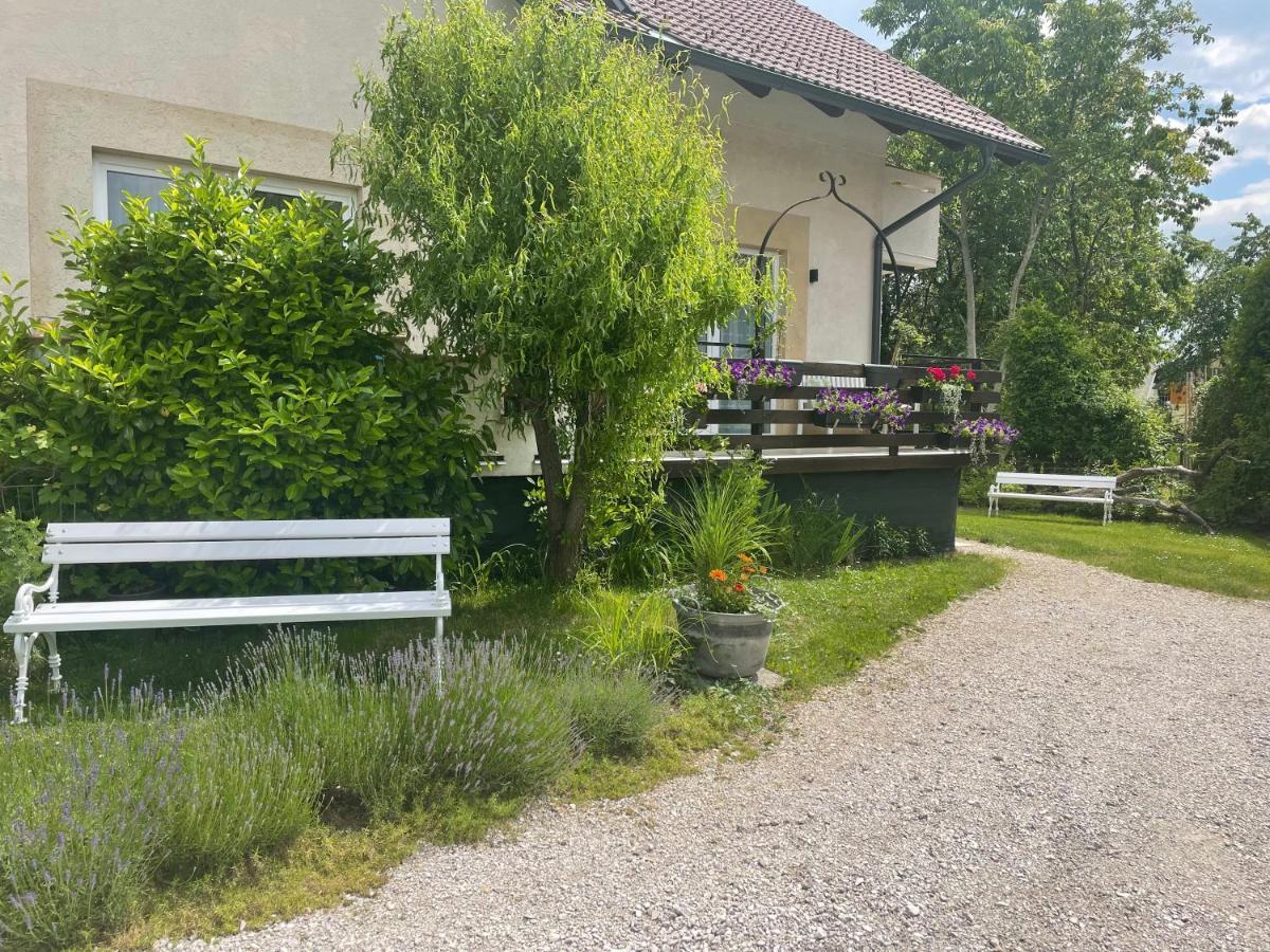 Catalina Lesce-Bled Apartment Lesce  Ngoại thất bức ảnh
